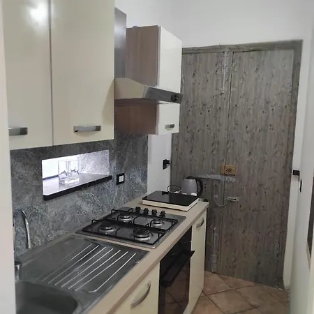 5 Terre Migliarina Гостевой дом 3*